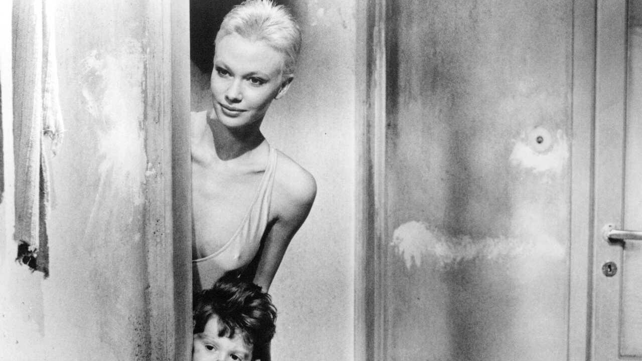 The Icicle Thief 1989 movie scene