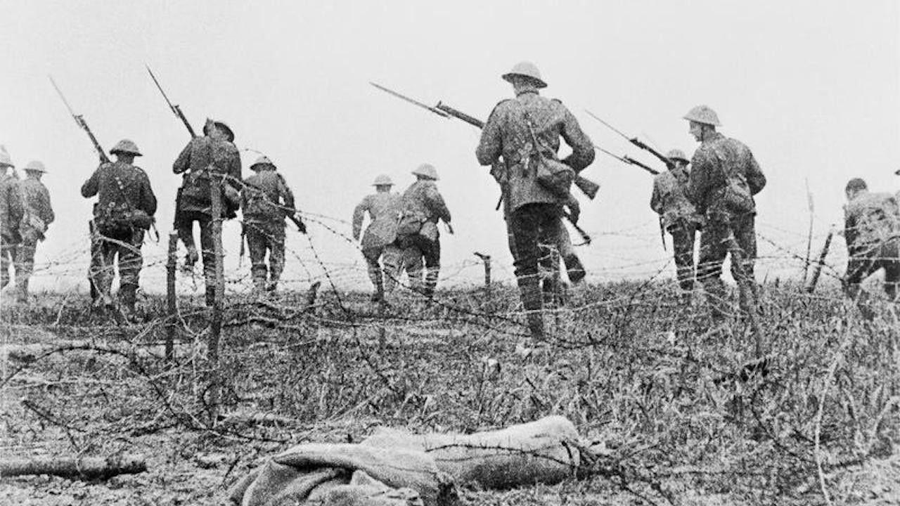 The Battle of the Somme 1916 movie scene