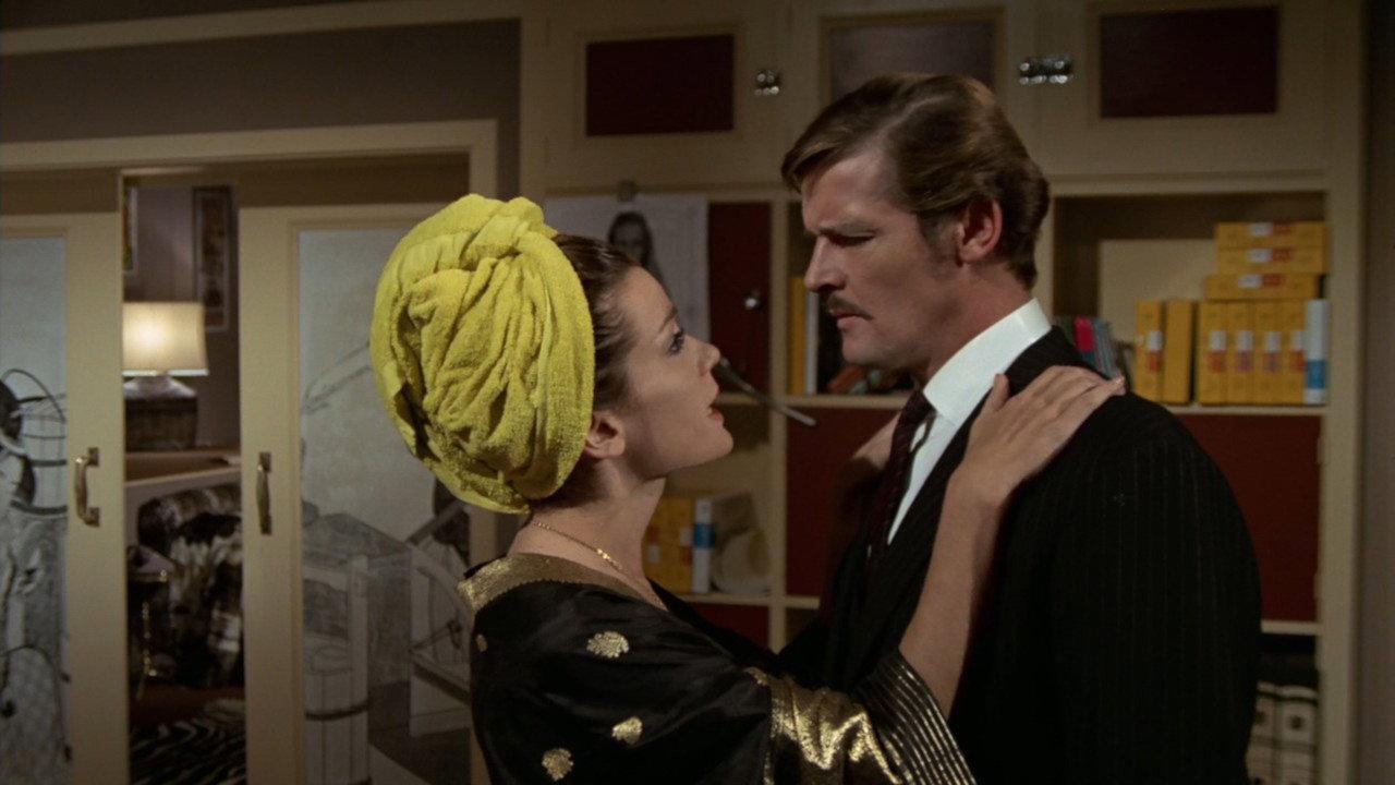 The Man Who Haunted Himself 1970 movie scene