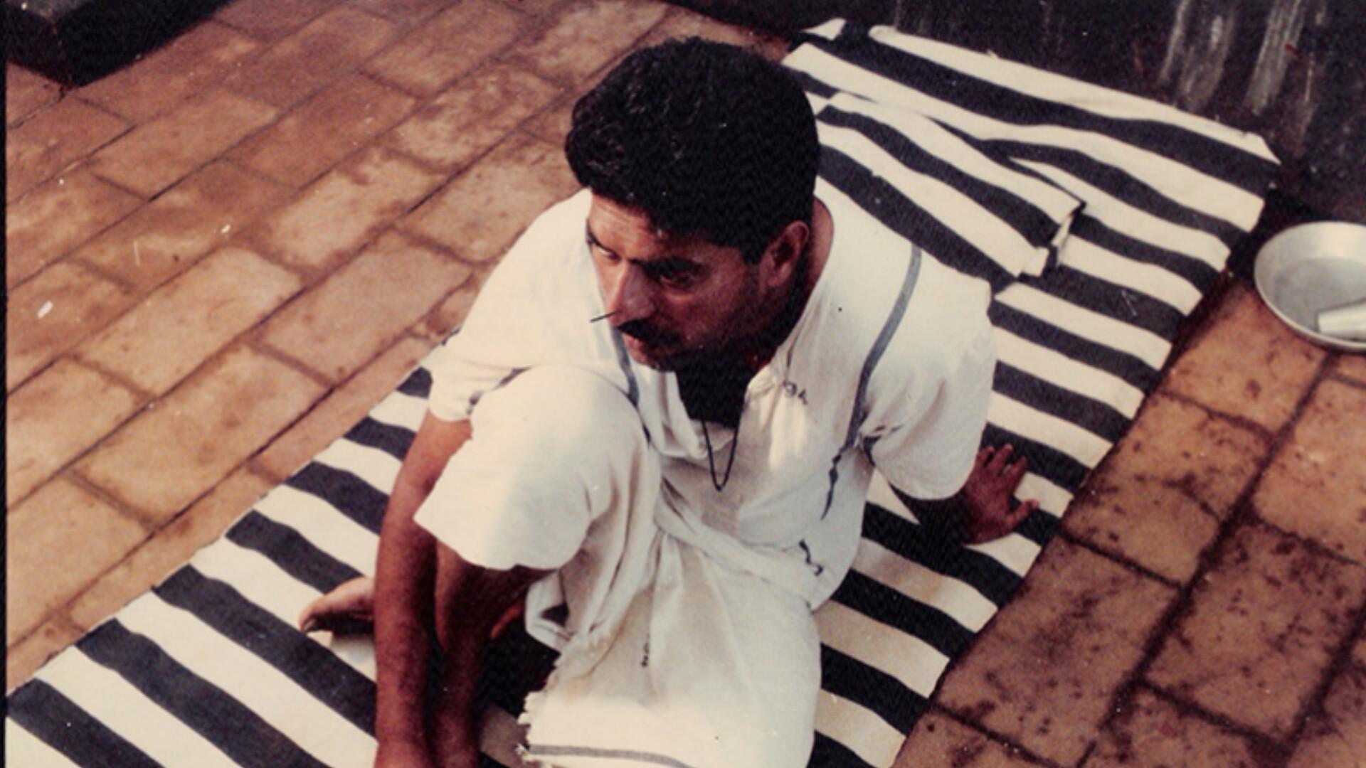 Mathilukal 1990 movie scene