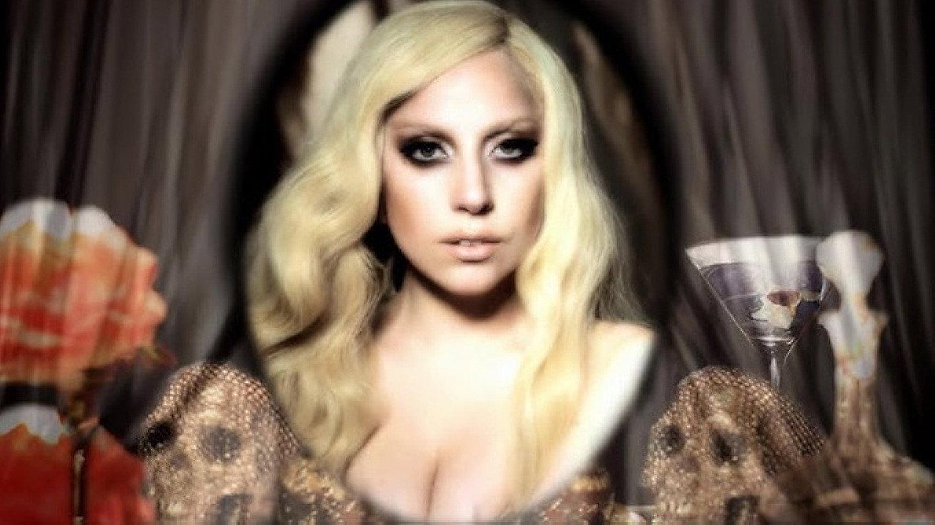Lady Gaga - MAC Viva Glam 2011 movie scene