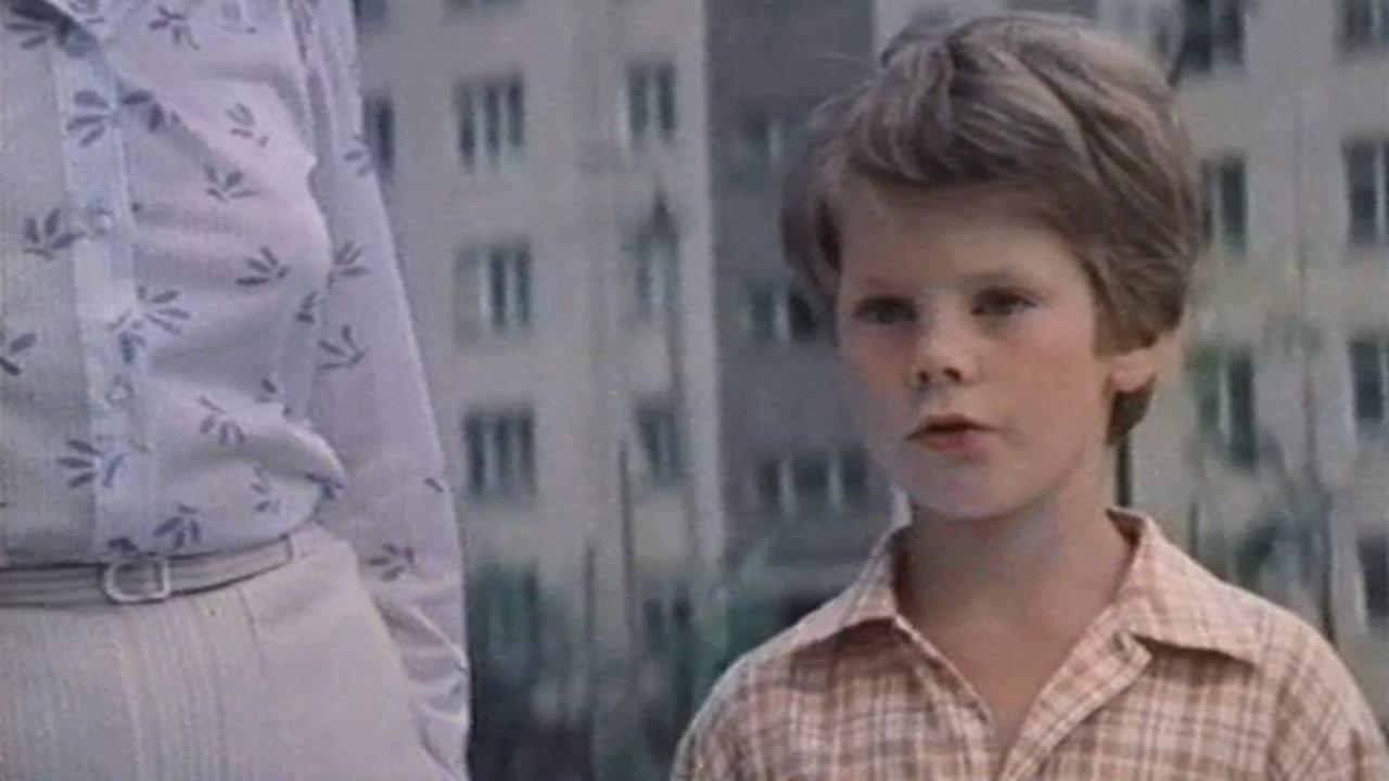 Morning Without Marks 1983 movie scene