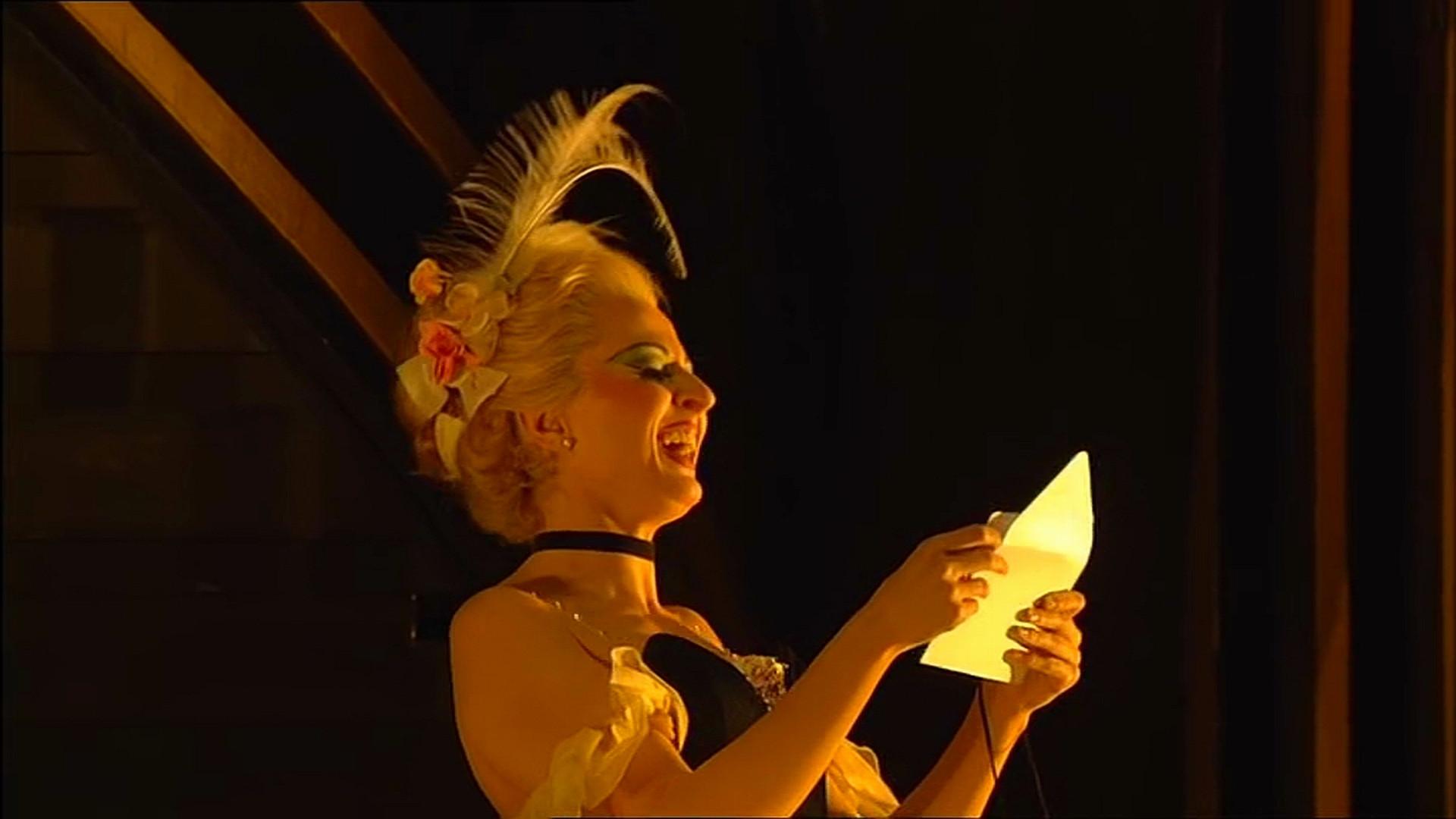 Strauss II: Die Fledermaus 2003 movie scene