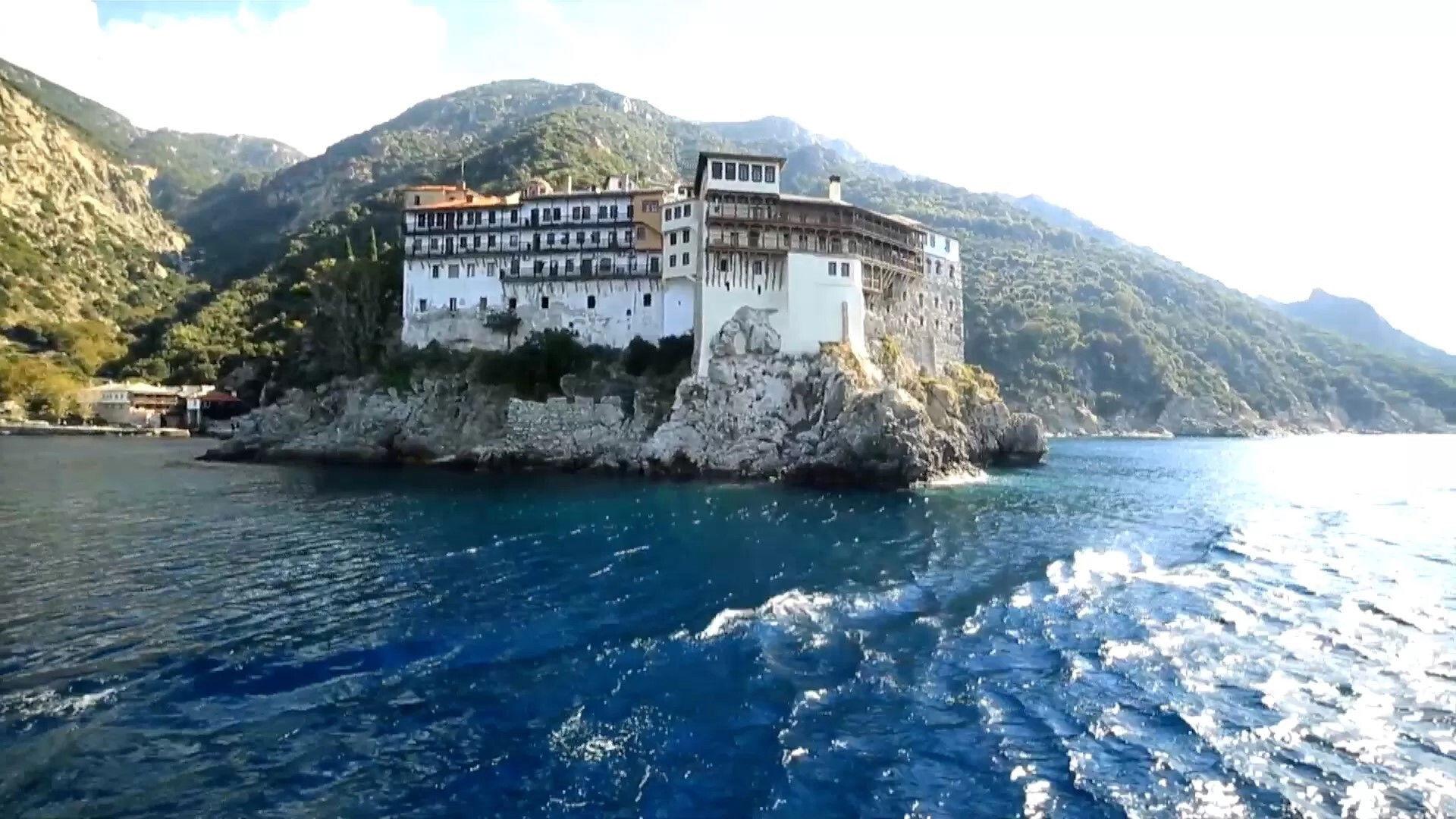 Athos 2016 movie scene