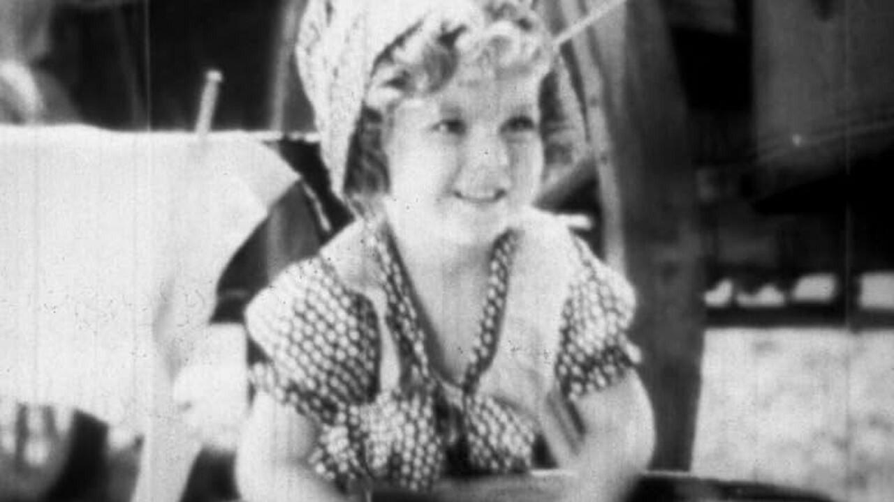 The Pie-Covered Wagon 1932 movie scene