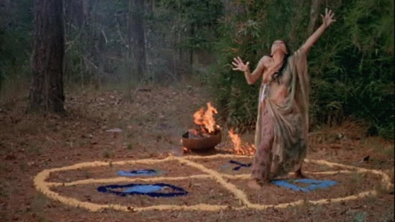 Crypt of Dark Secrets 1976 movie scene