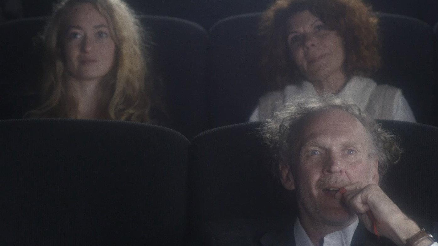 Au Revoir, Marie  movie scene
