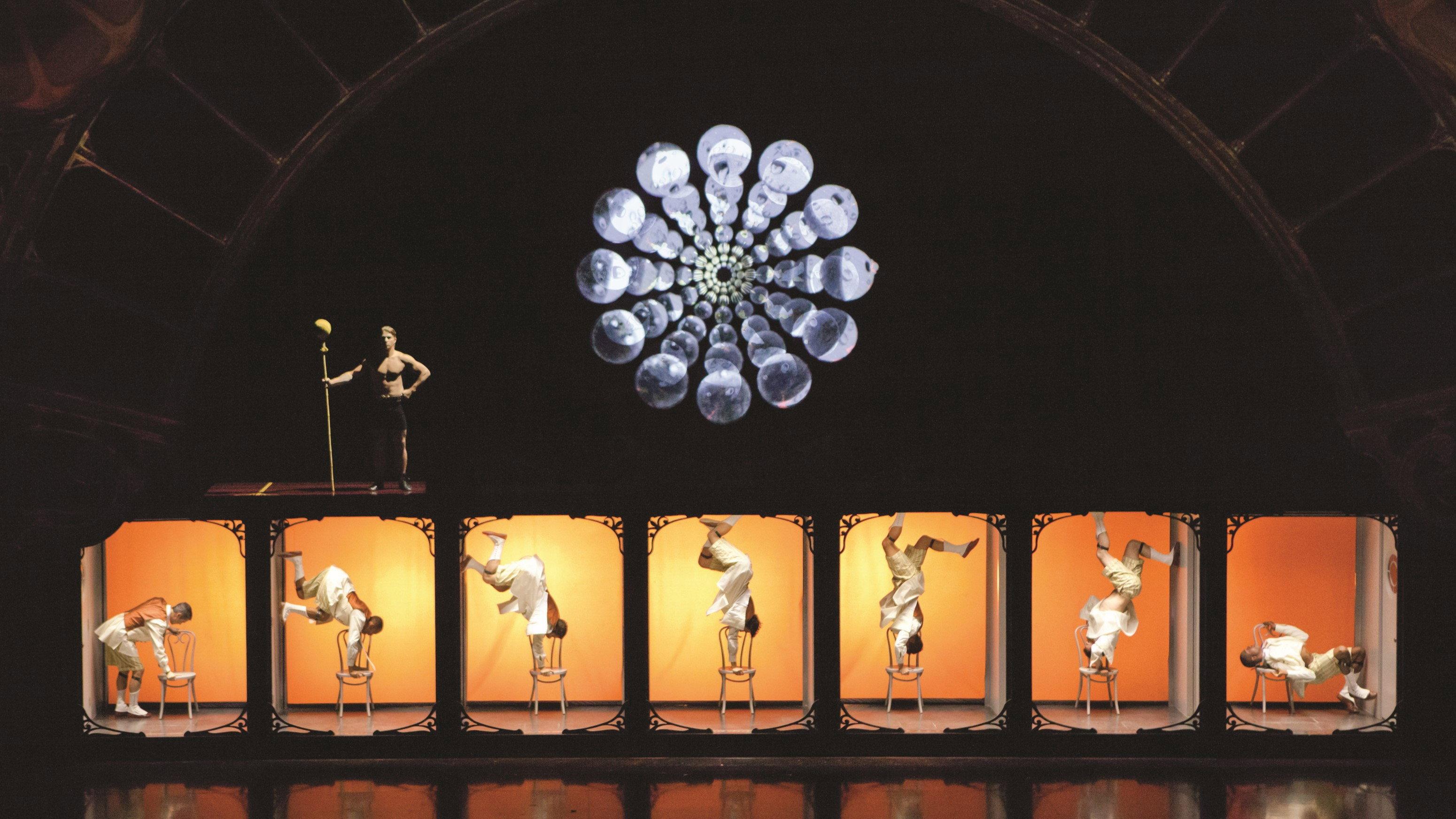 Cirque du Soleil: IRIS 2013 movie scene