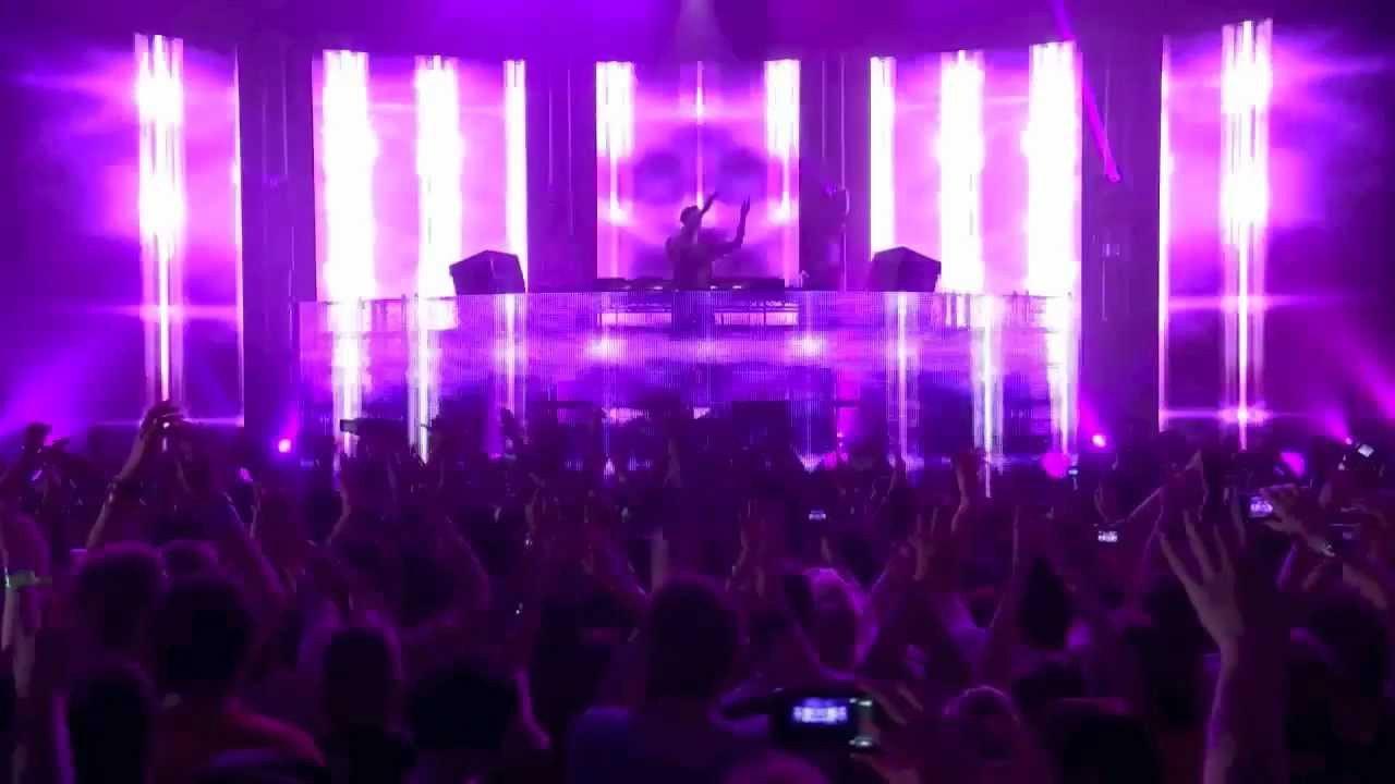 Calvin Harris - Live at iTunes Festival 2012 2012 movie scene