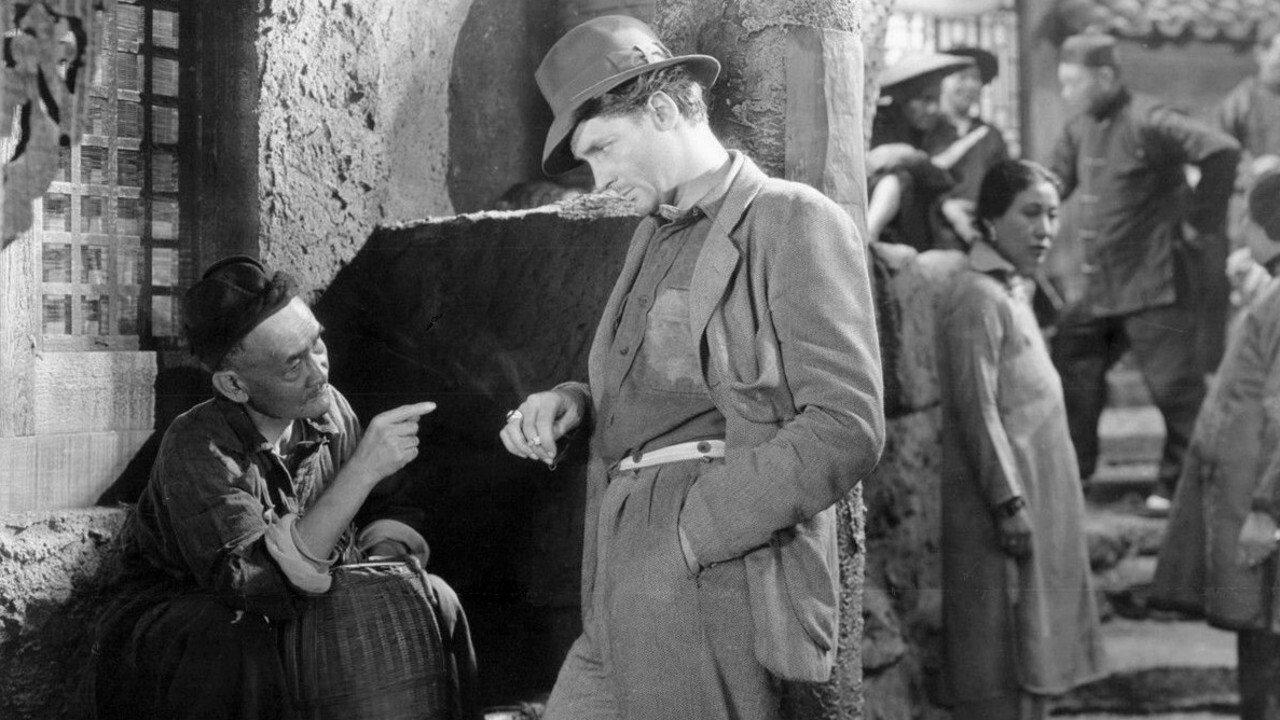 The Man Who Came Back 1931 movie scene