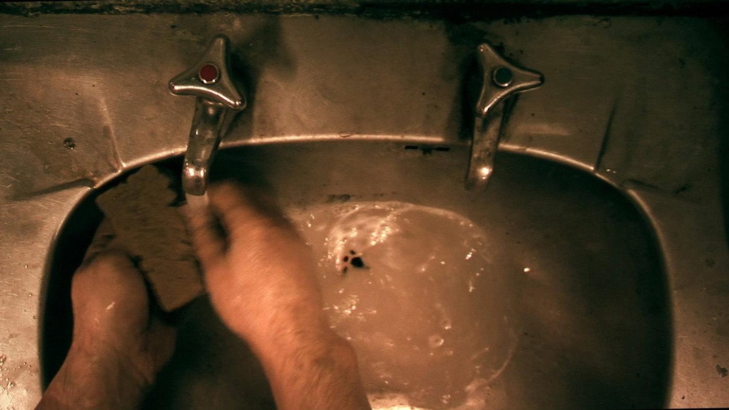 Unemployed 2009 movie scene