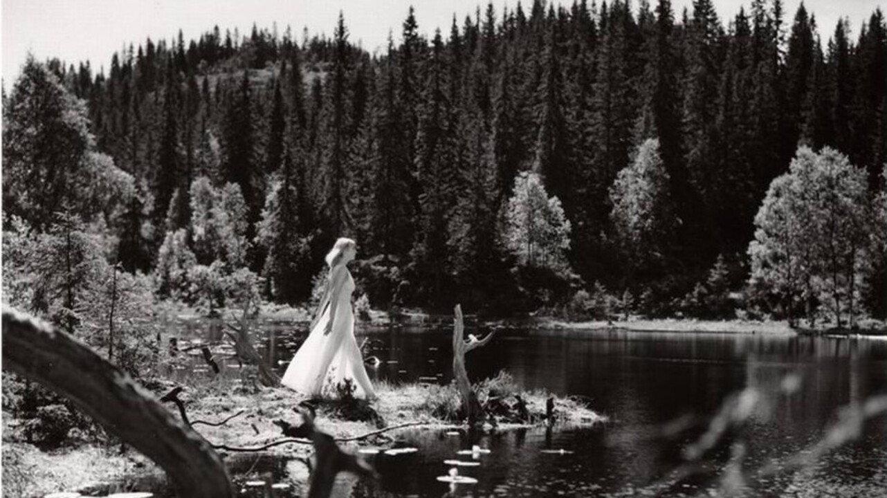 Lake of the Dead 1958 movie scene