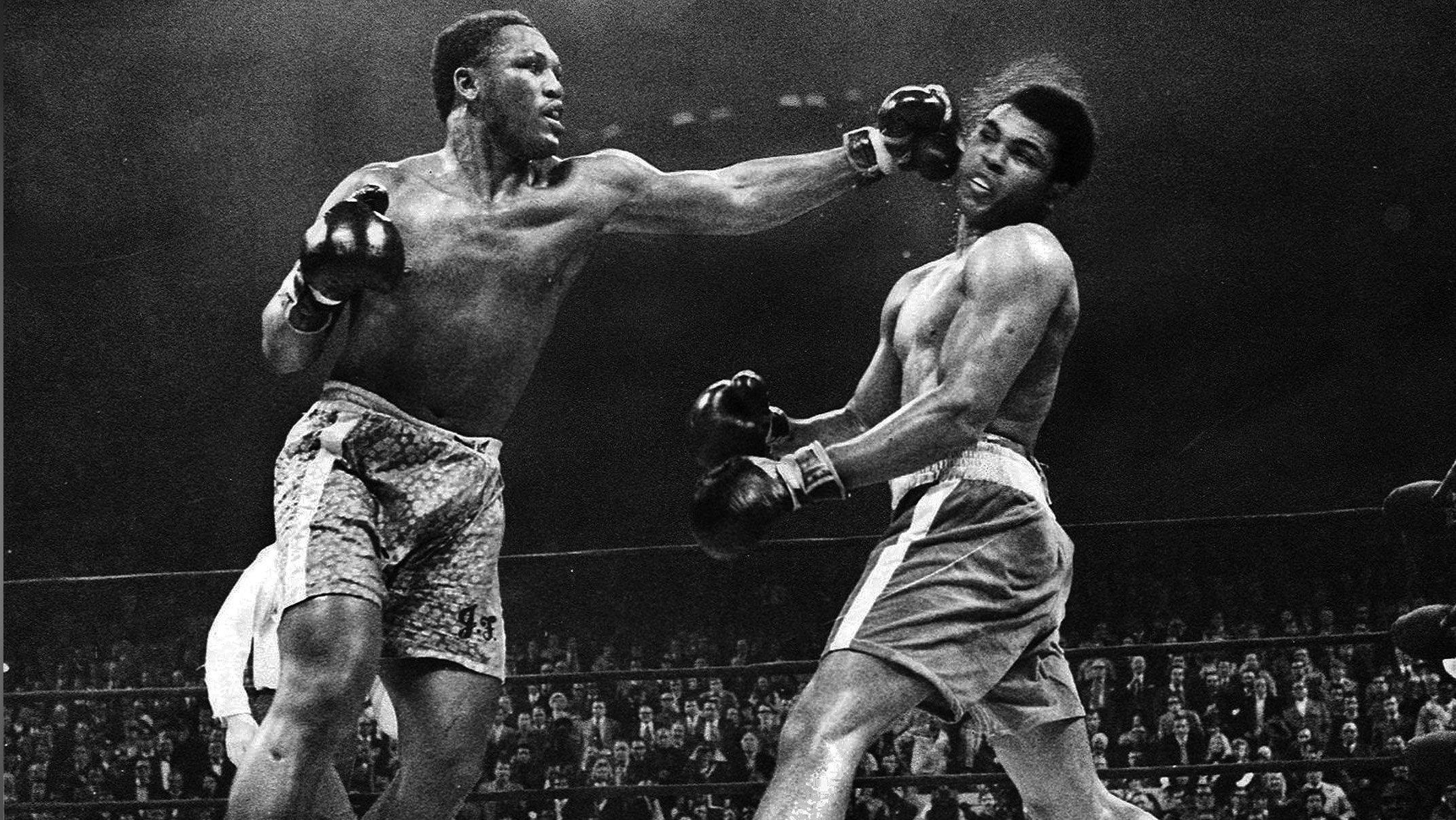 Muhammad Ali vs. Joe Frazier I 1971 movie scene