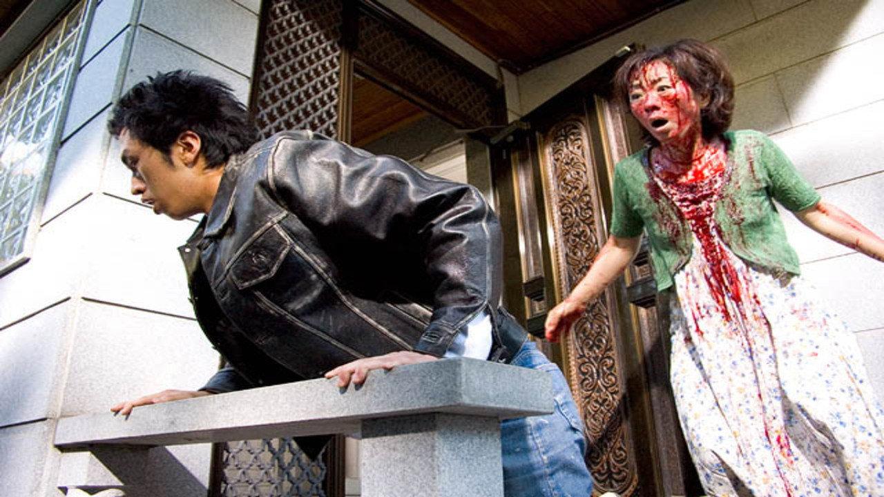 The Freaking Family 2005 movie scene