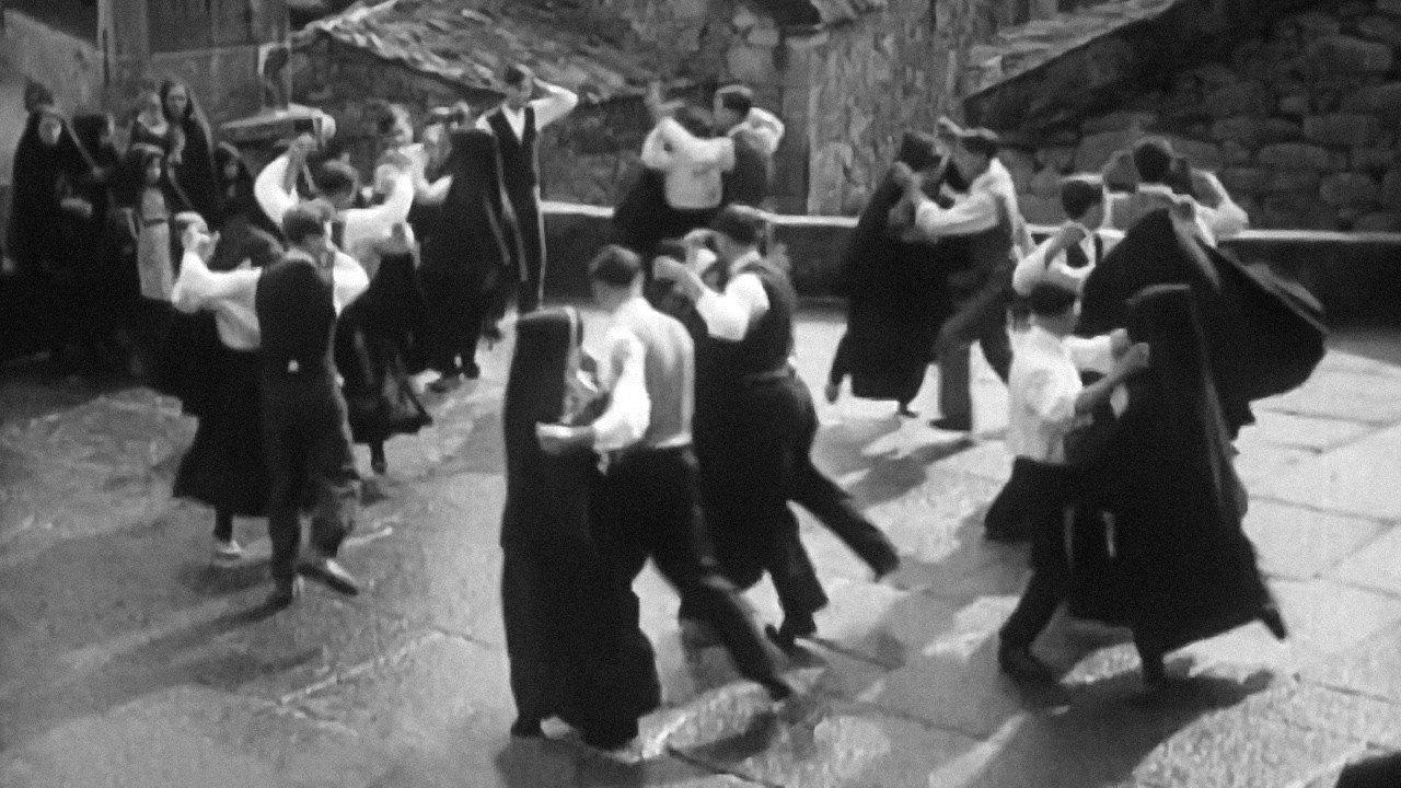 A Aldeia mais Portuguesa de Portugal  movie scene