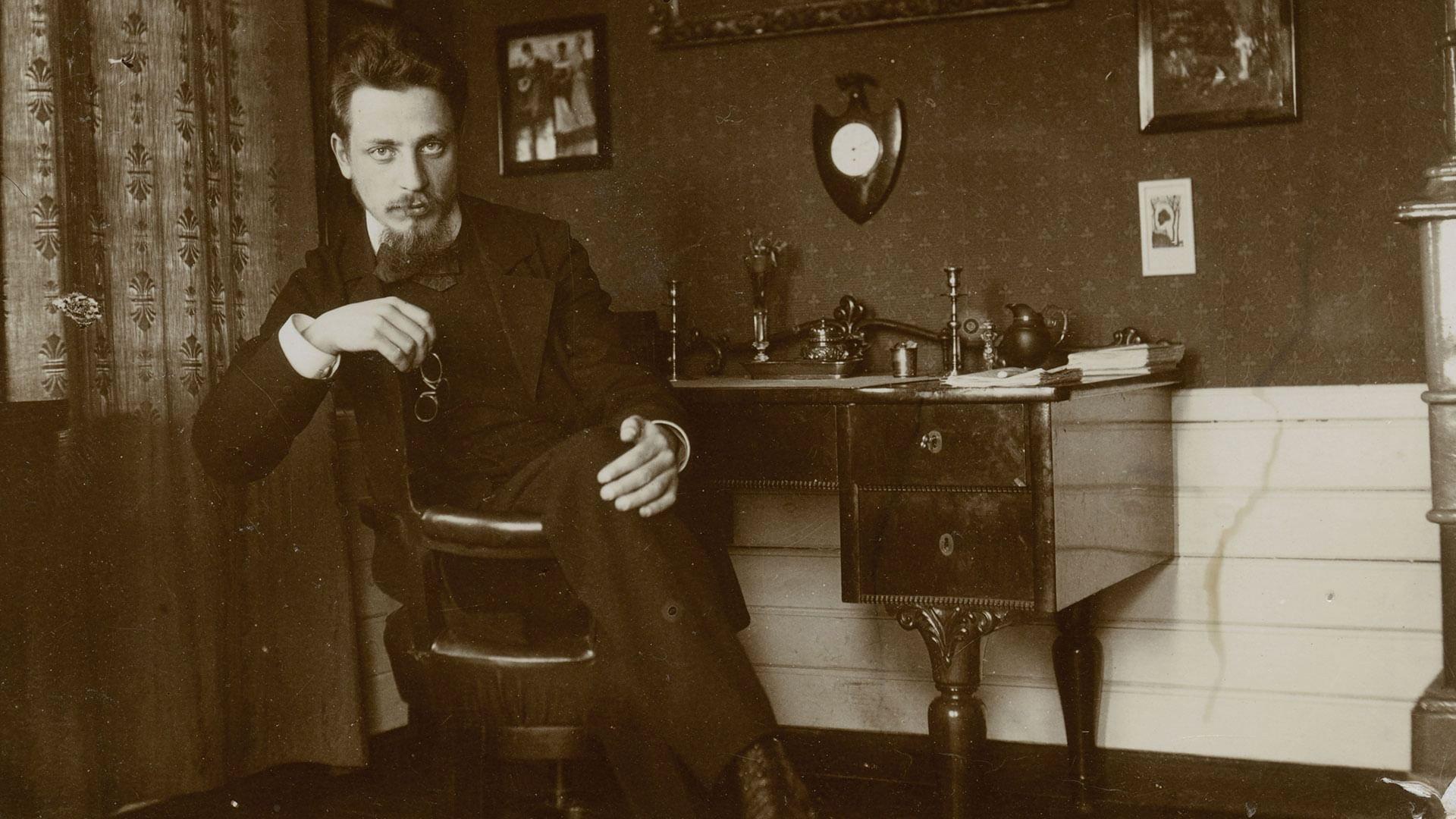 Rilke - Du musst Dein Leben ändern 2025 movie scene