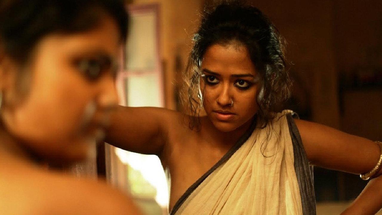 Rajkahini 2015 movie scene