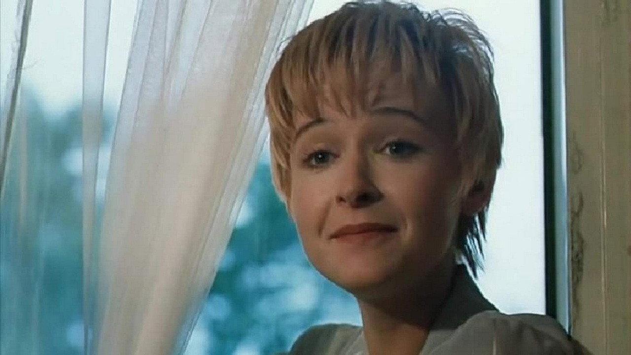 Strange Grooms of Semenova Ekaterina 1993 movie scene