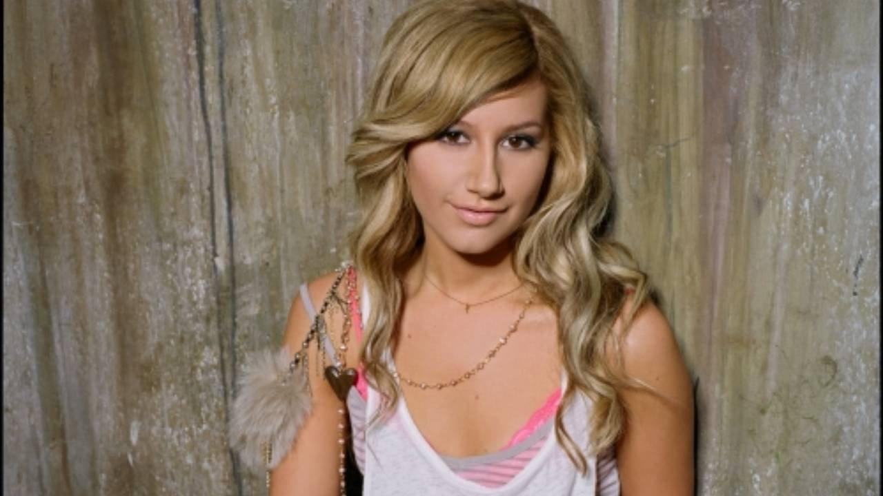 There's Something About Ashley: The Story of Headstrong 2007 movie scene