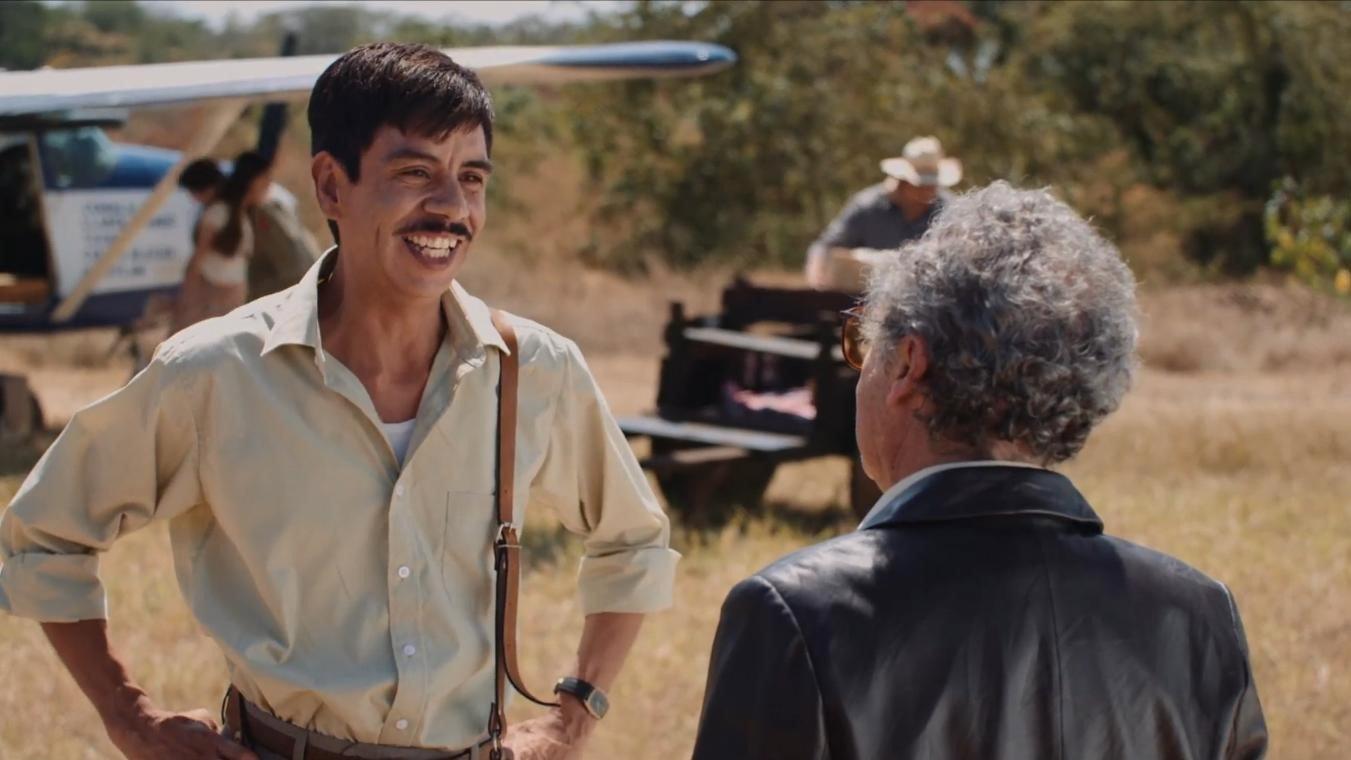 Un mexicano en la Luna 2024 movie scene