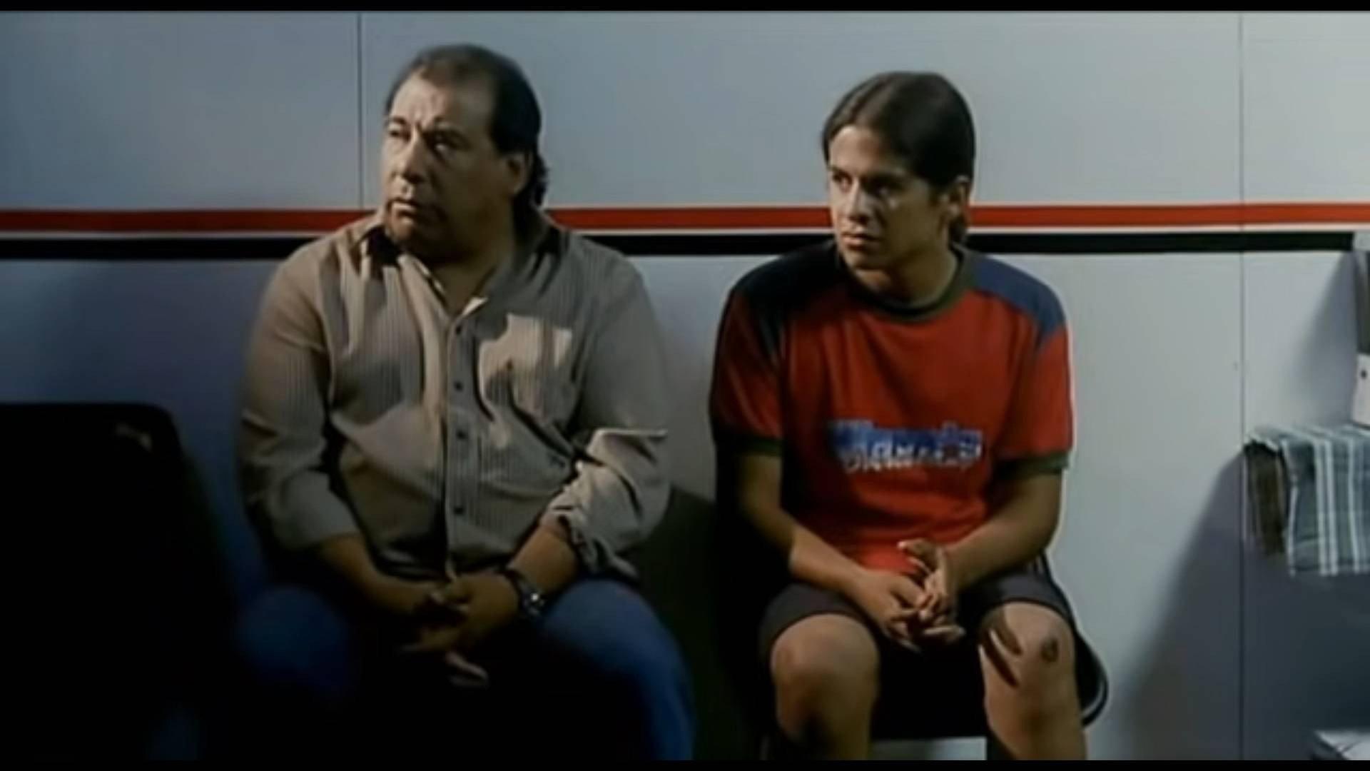 Lo Llevo en la Sangre 2004 movie scene