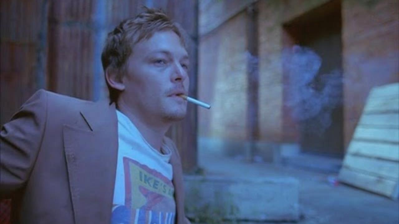 Tough Luck 2004 movie scene