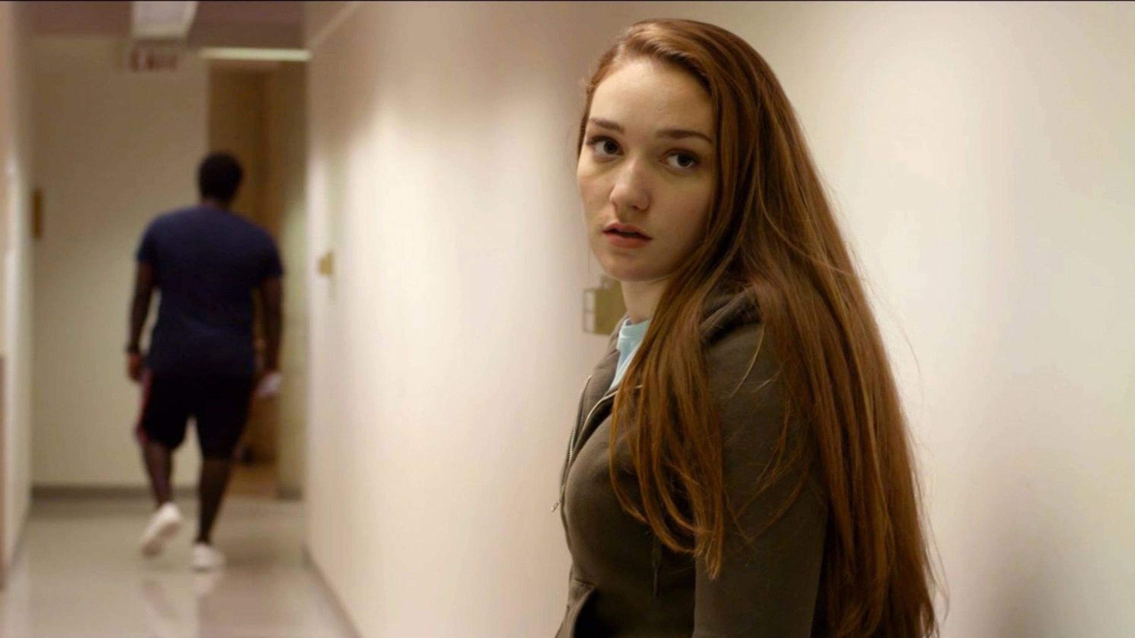 On Girls 2017 movie scene