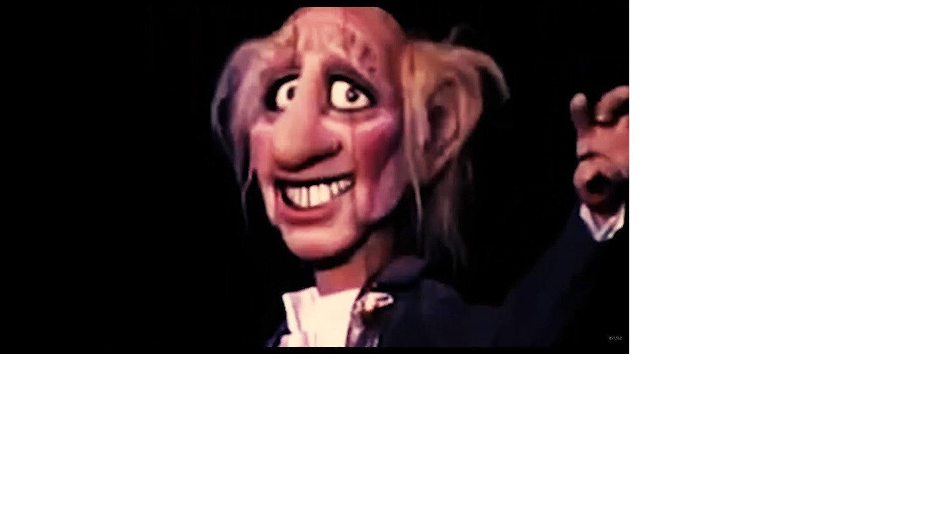 Marionetes movie scene
