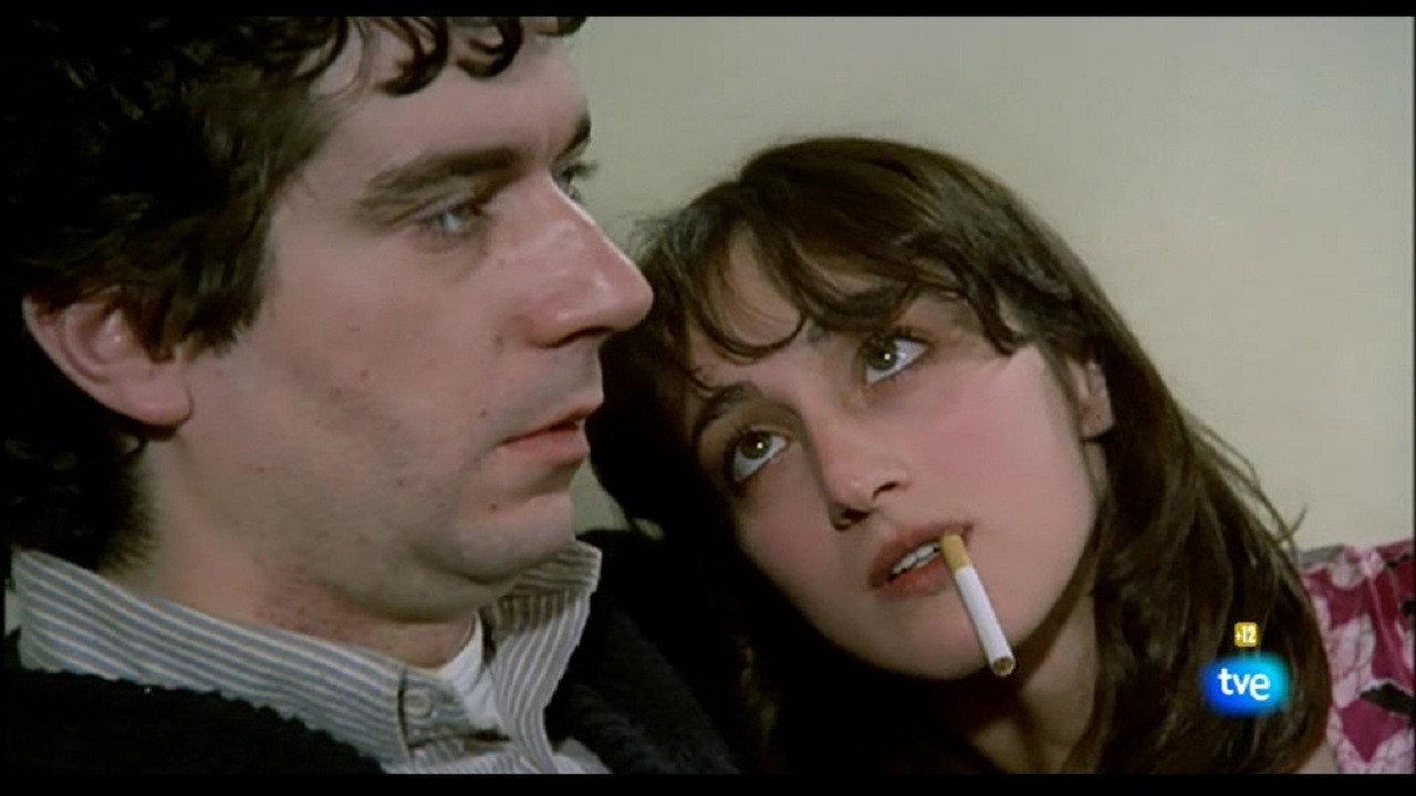 Bajo en nicotina 1984 movie scene