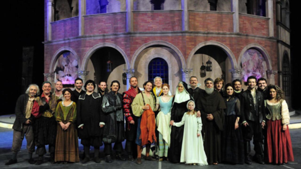 I Promessi Sposi - Opera Moderna 2010 movie scene