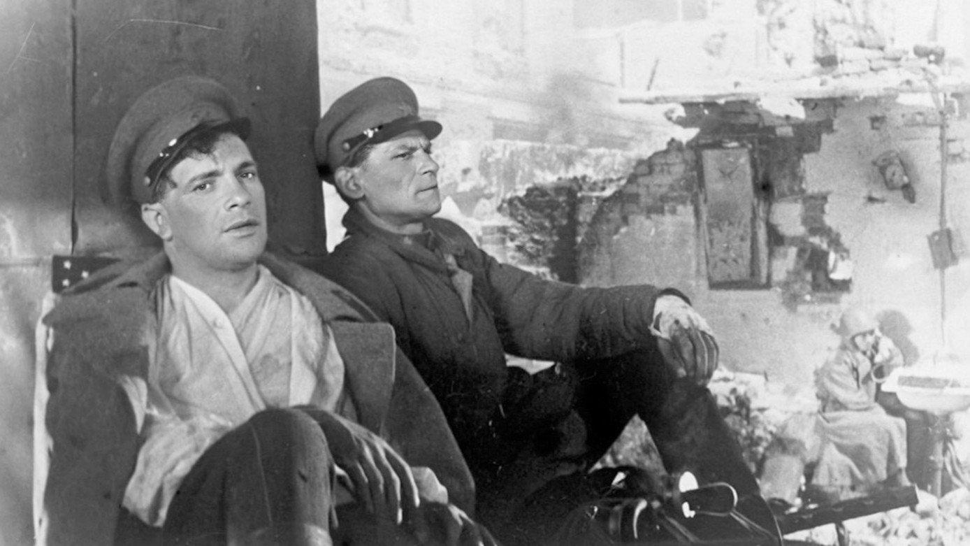 Days and Nights 1945 movie scene