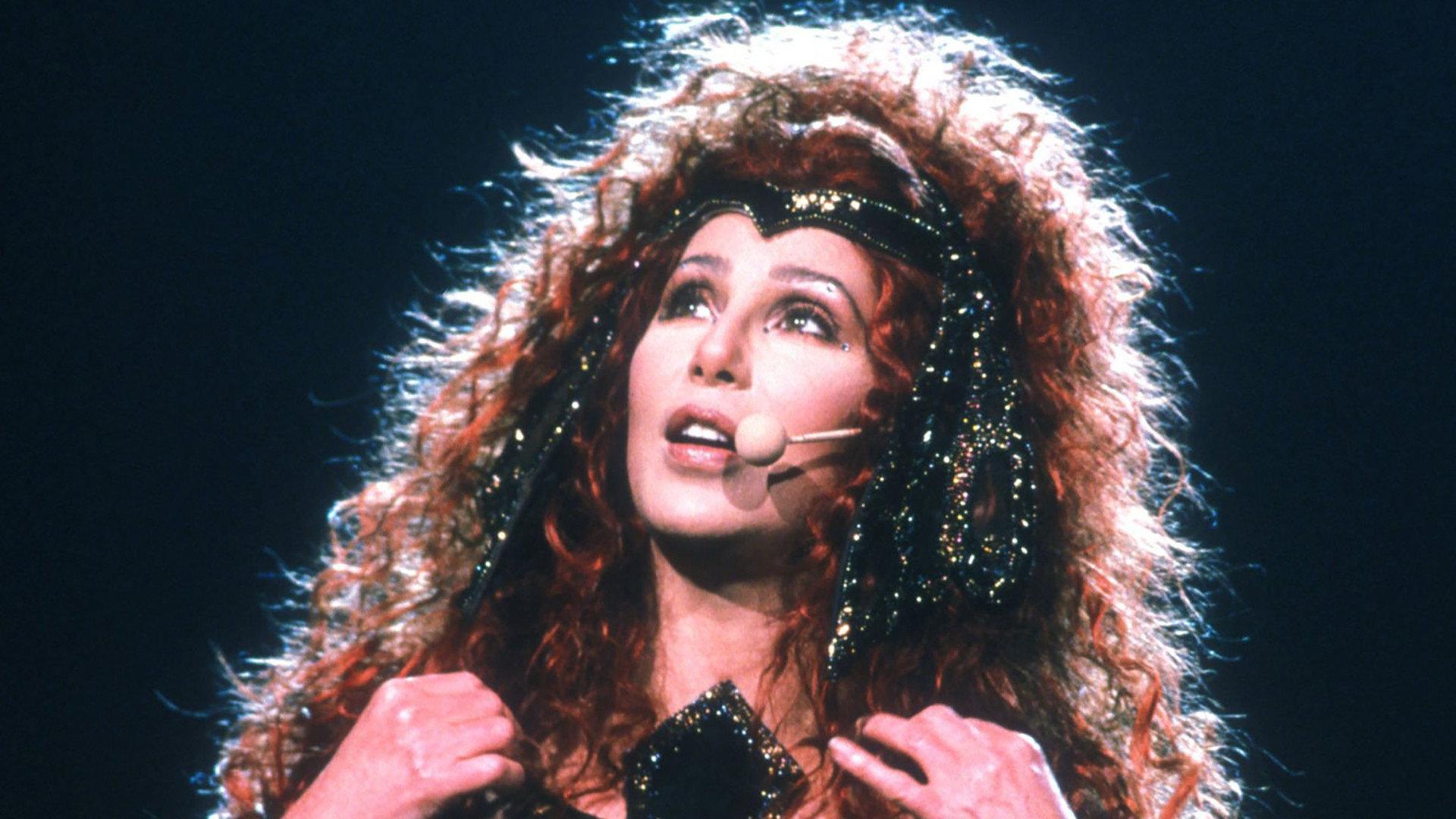 Cher: Live in Concert 1999 movie scene
