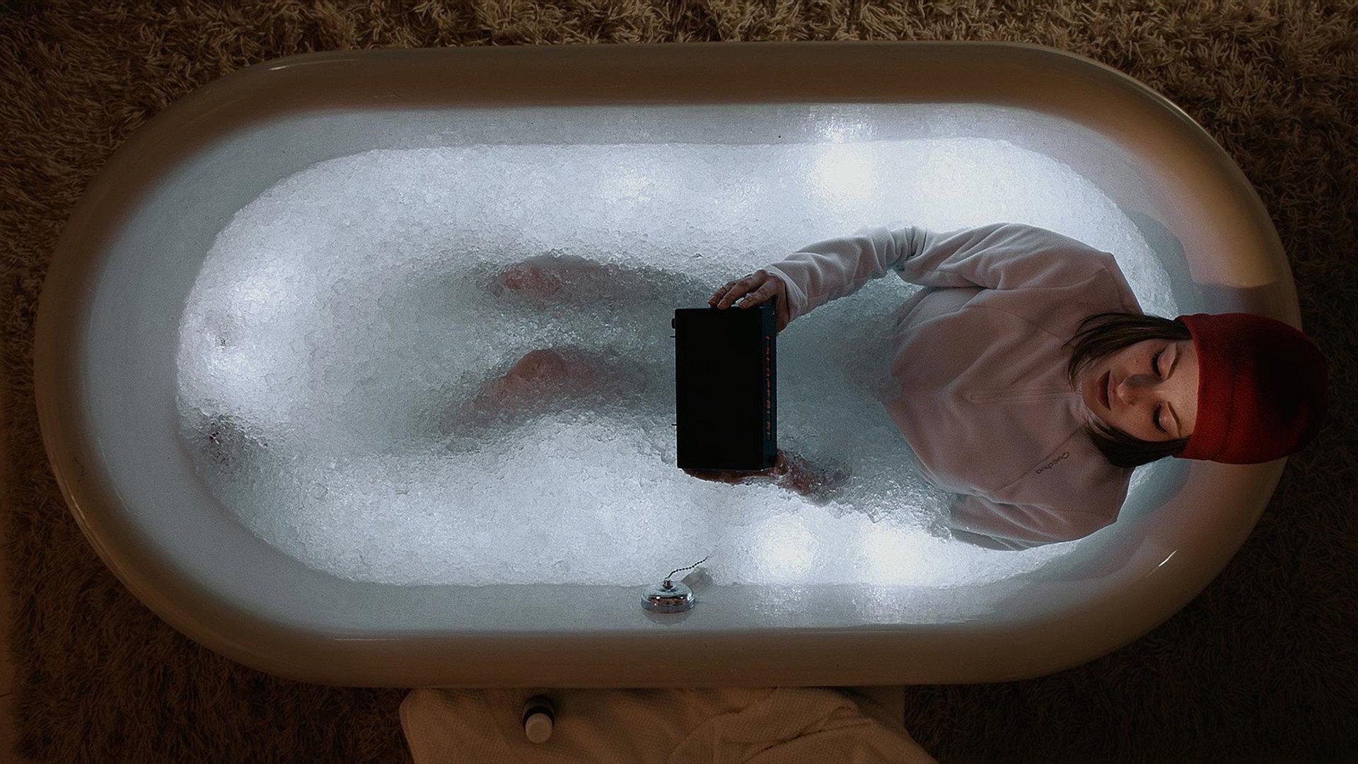 Ice 2016 movie scene