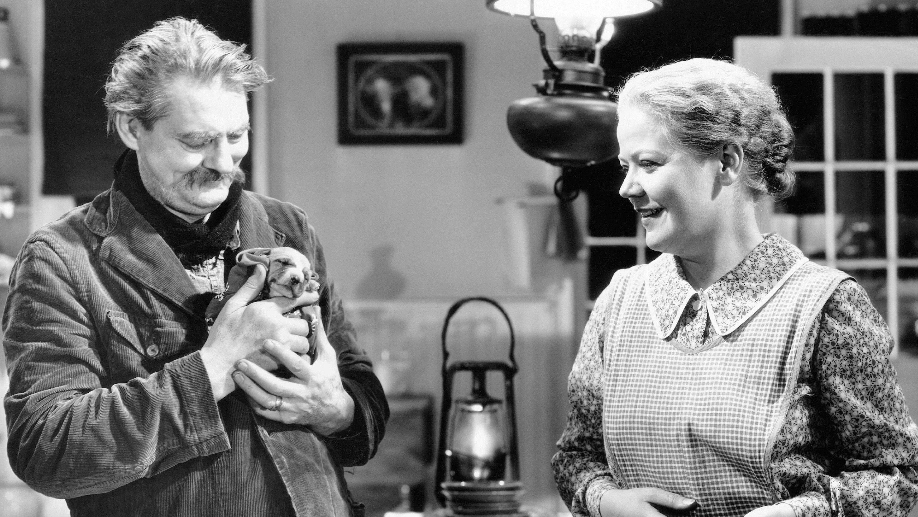 The Voice of Bugle Ann 1936 movie scene