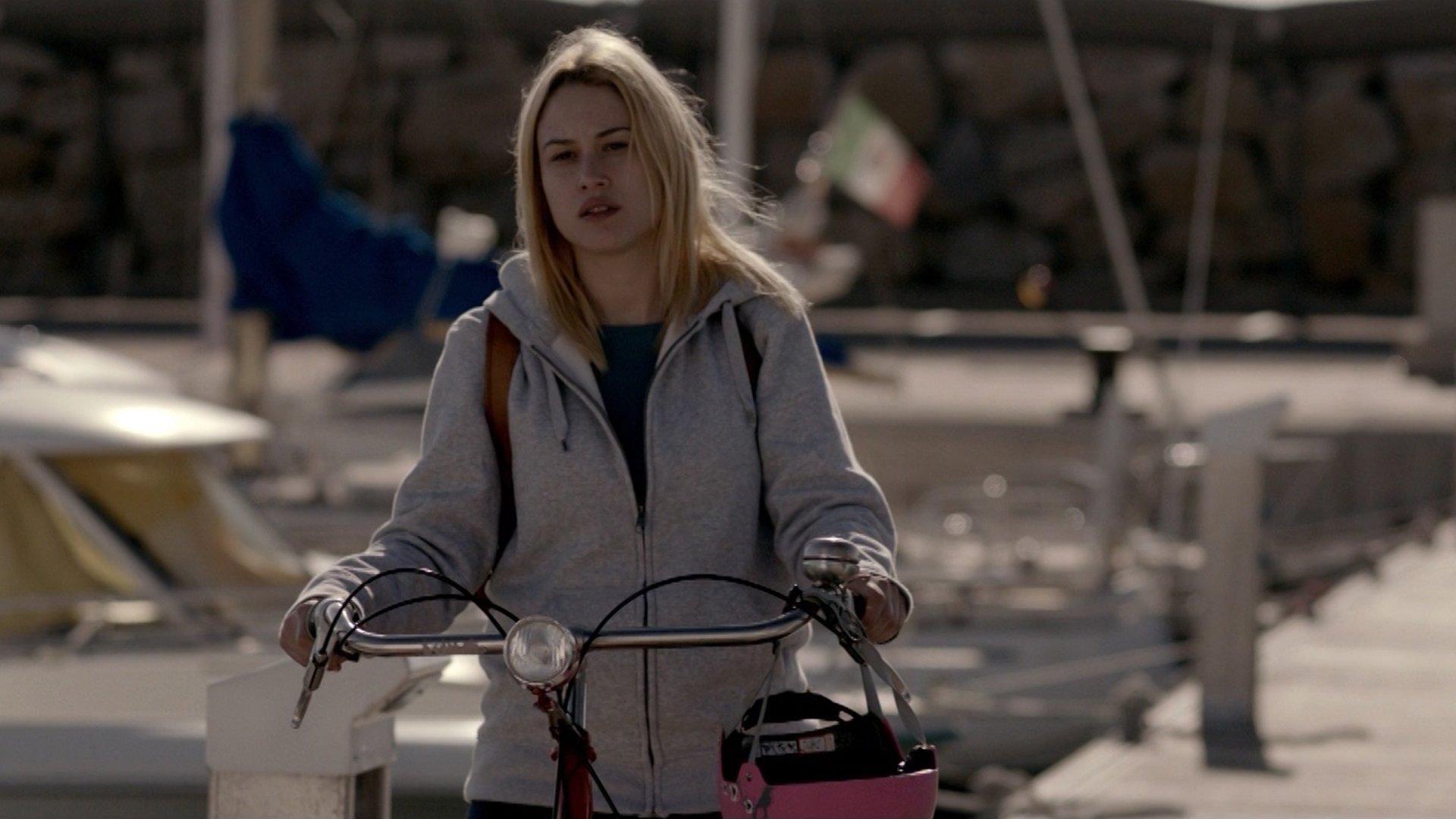 Love Is Not What It Used to Be 2013 movie scene