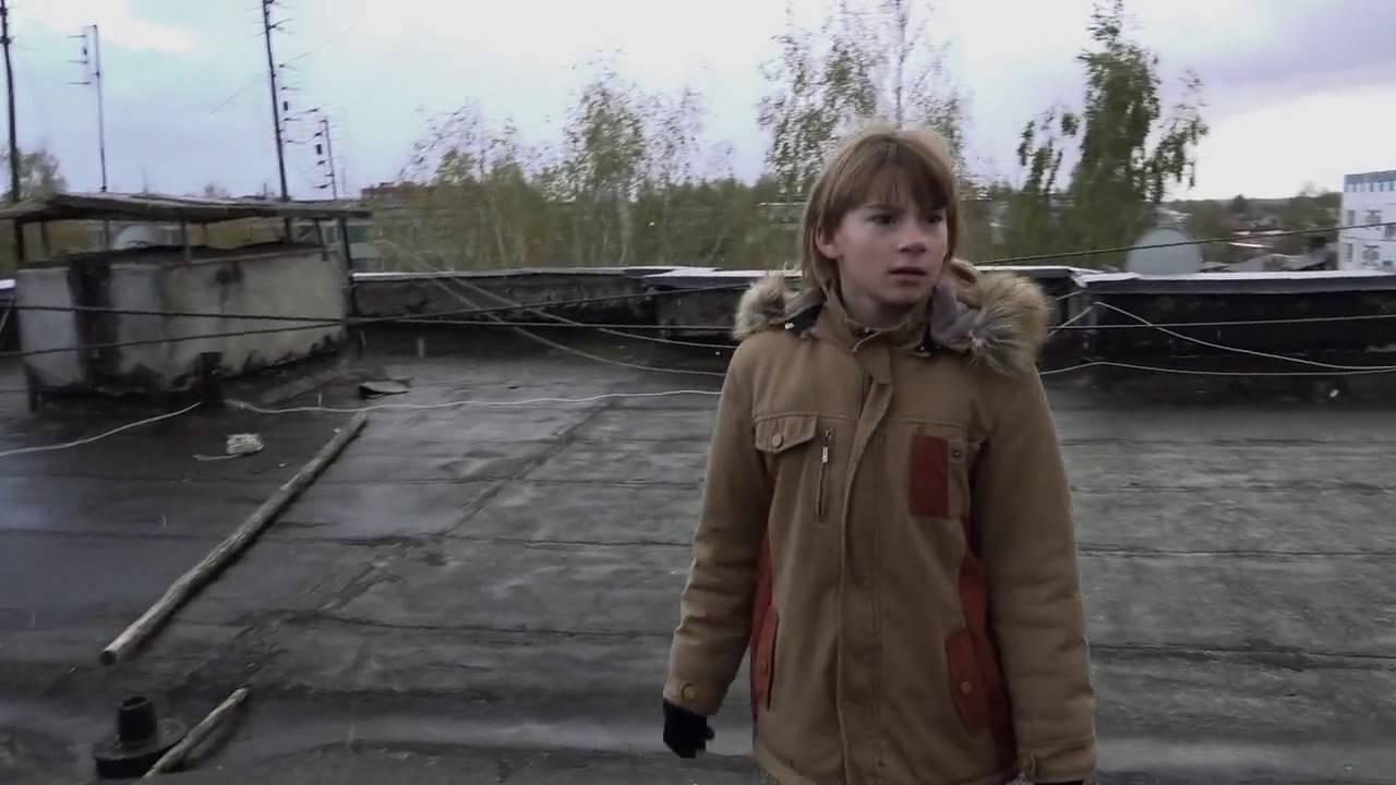 In the Eye of the Storm 2016 movie scene