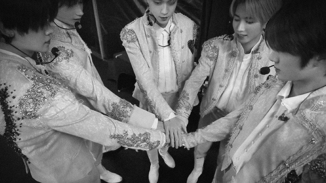 TOMORROW X TOGETHER WORLD TOUR 'ACT:LOVESICK' 2022 movie scene