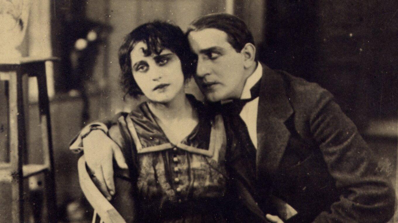 Forget the Fireplace; the Lights Went out in It ... 1917 movie scene