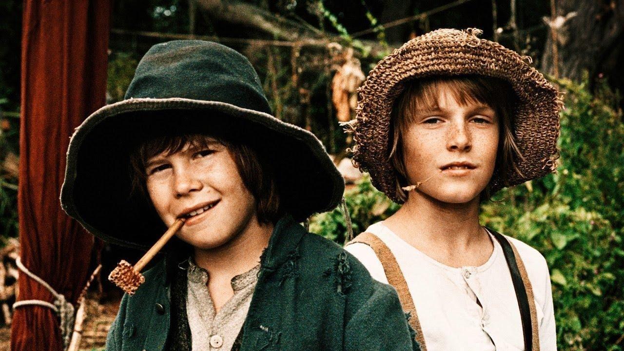 Tom Sawyer & Huckleberry Finn 2014 movie scene