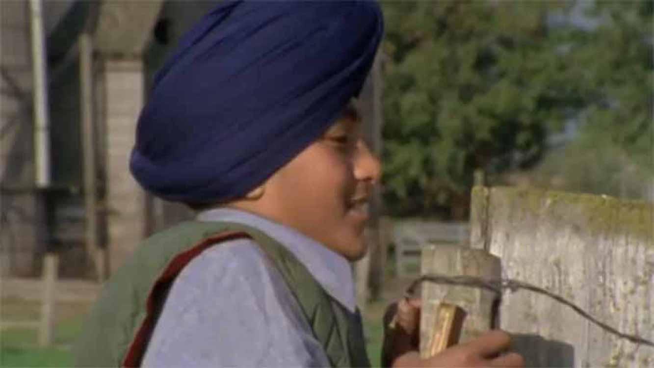 Gurdeep Singh Bains 1977 movie scene