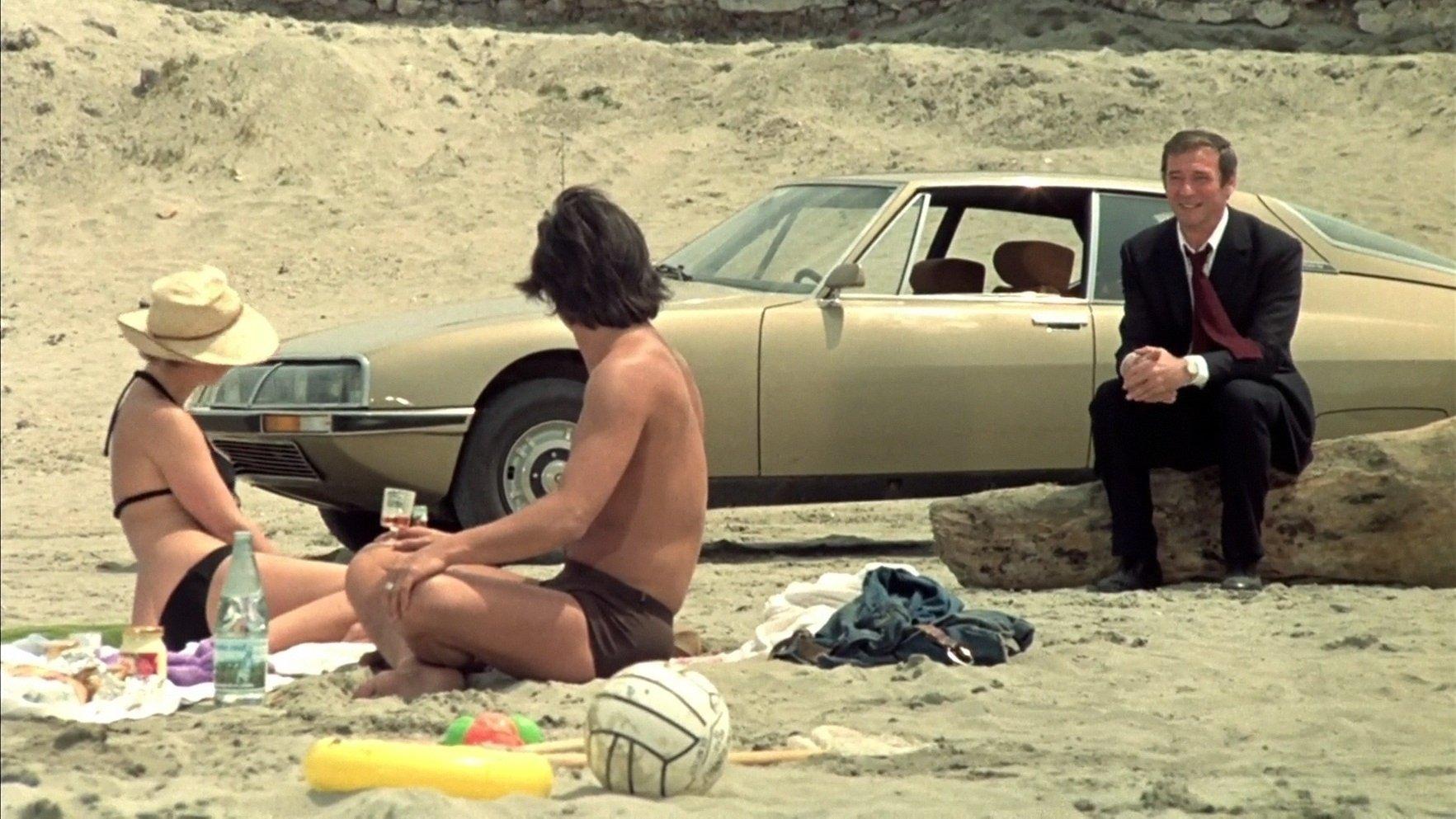 Cesar and Rosalie 1972 movie scene