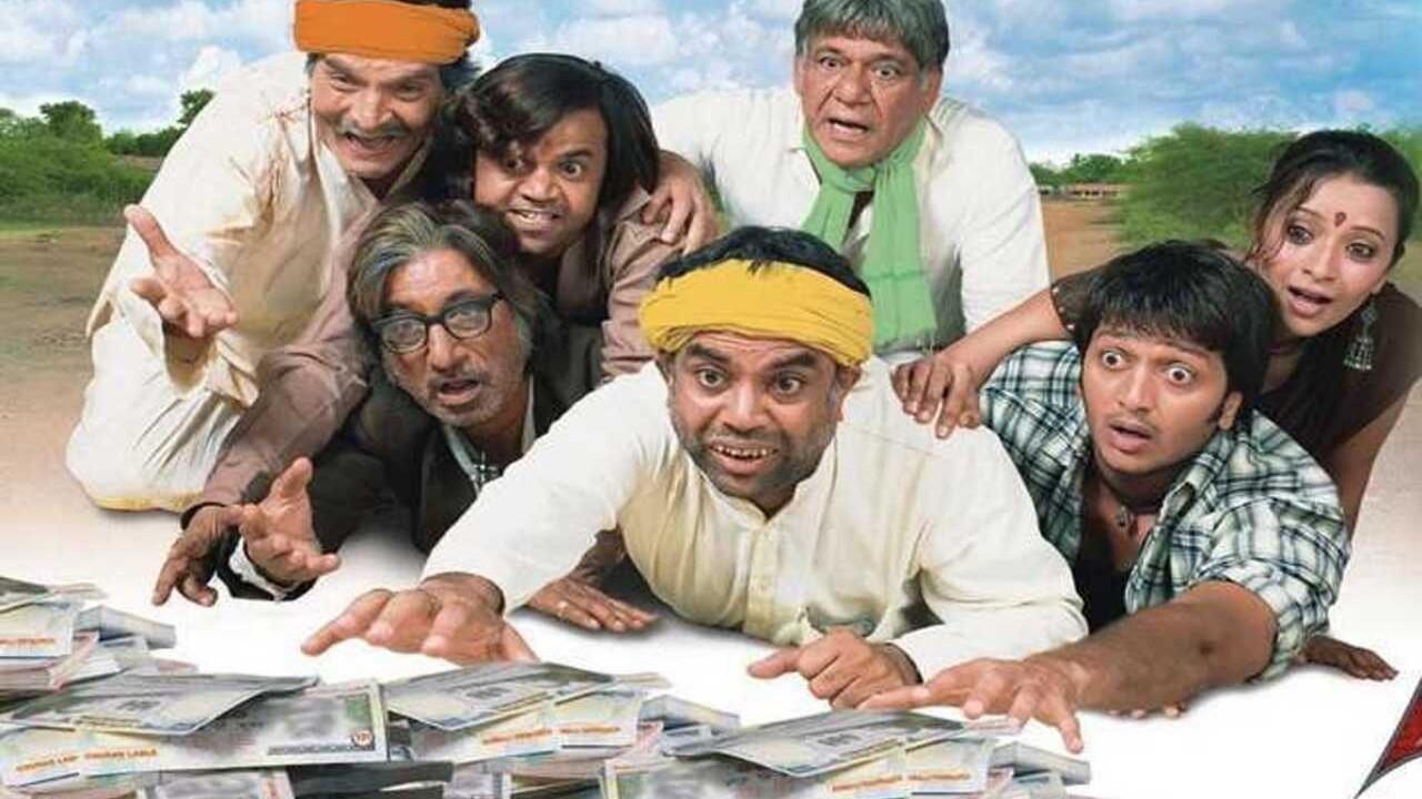 Malamaal Weekly 2006 movie scene