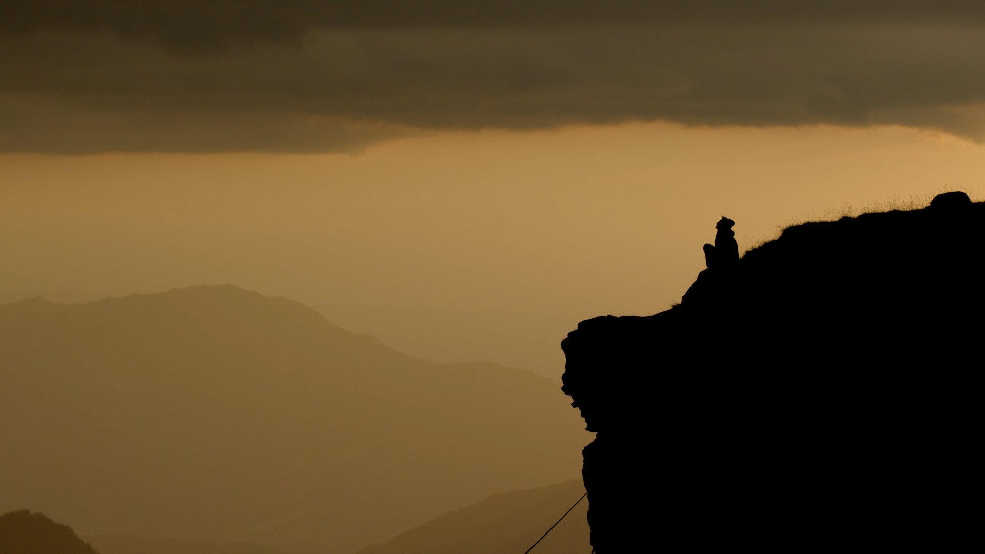 Equilibre 2021 movie scene