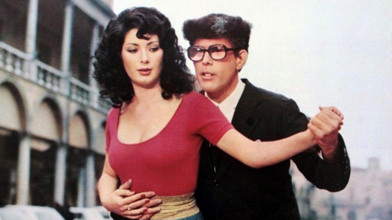 Sex with a Smile 1976 movie scene