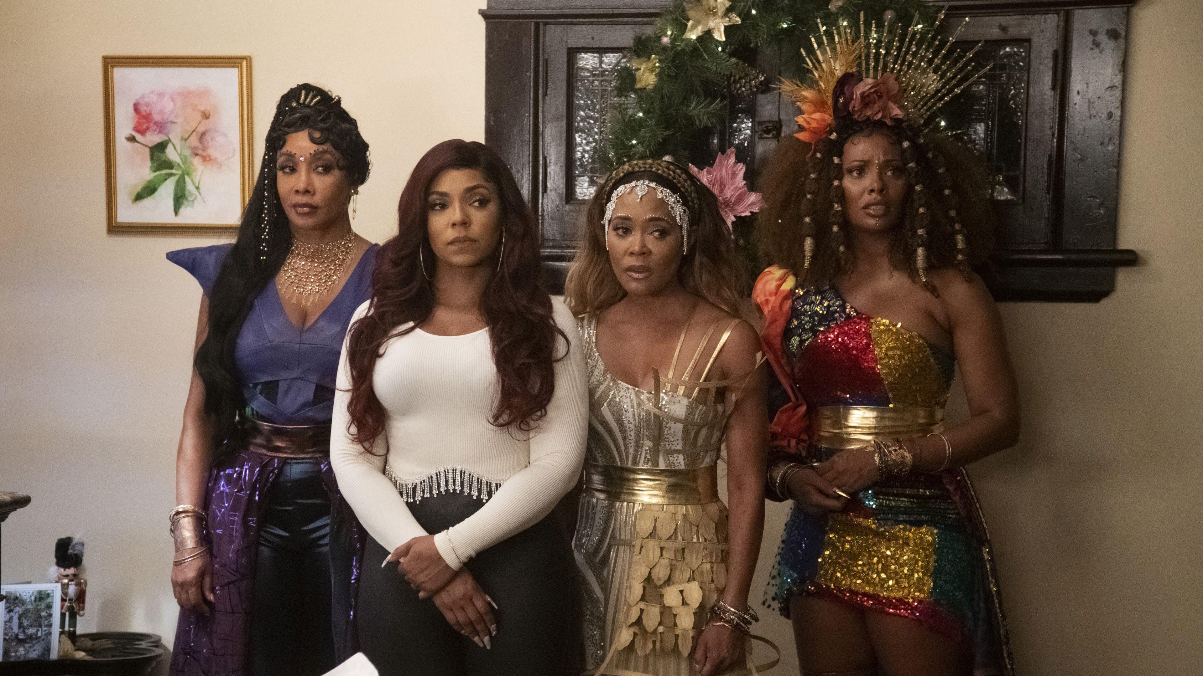 A New Diva's Christmas Carol 2022 movie scene