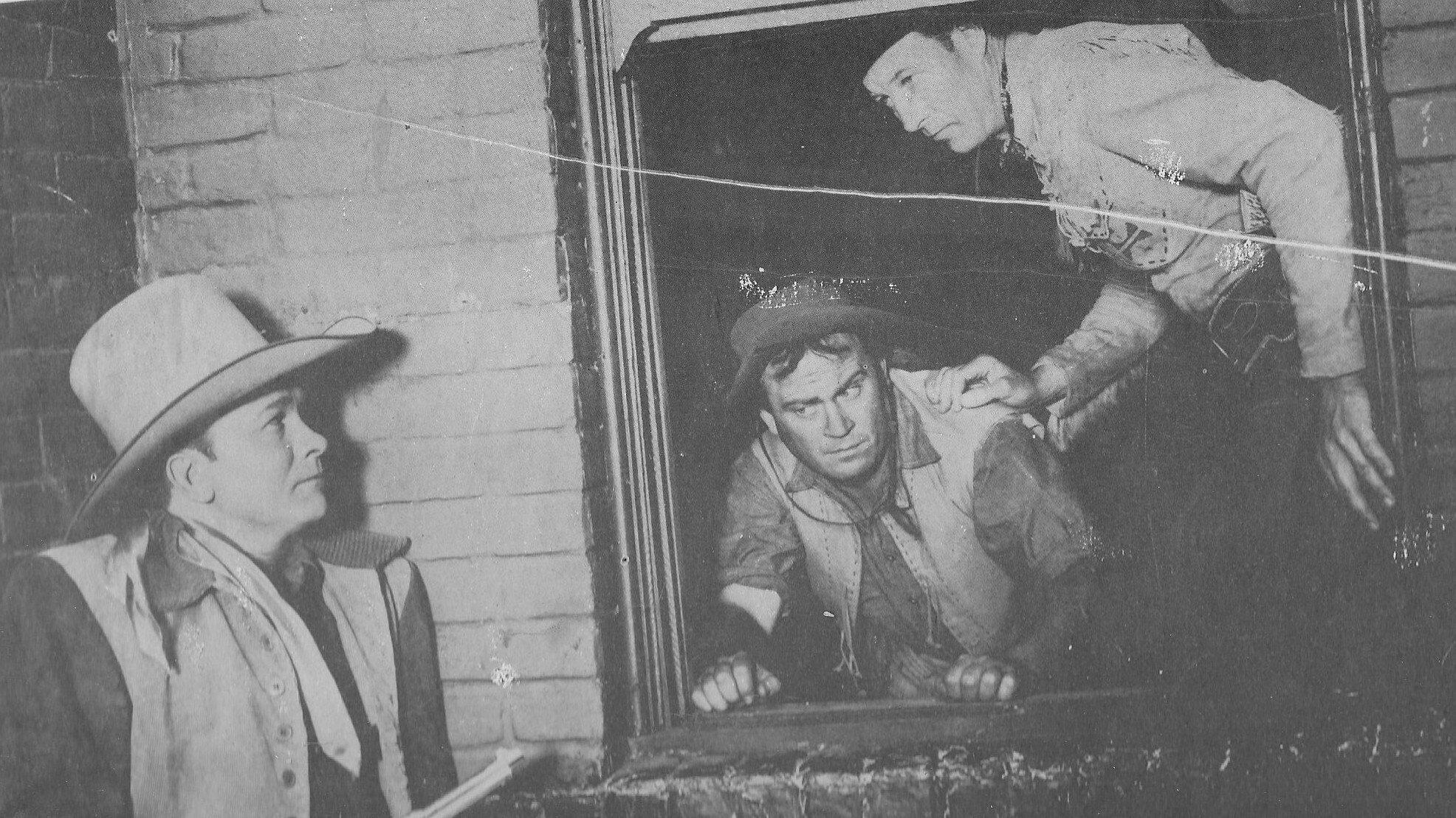 King of Dodge City 1941 movie scene