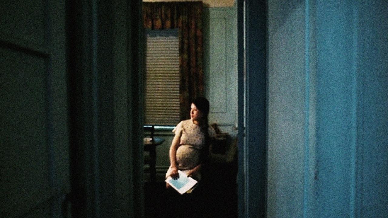 Hotel Monterey 1973 movie scene