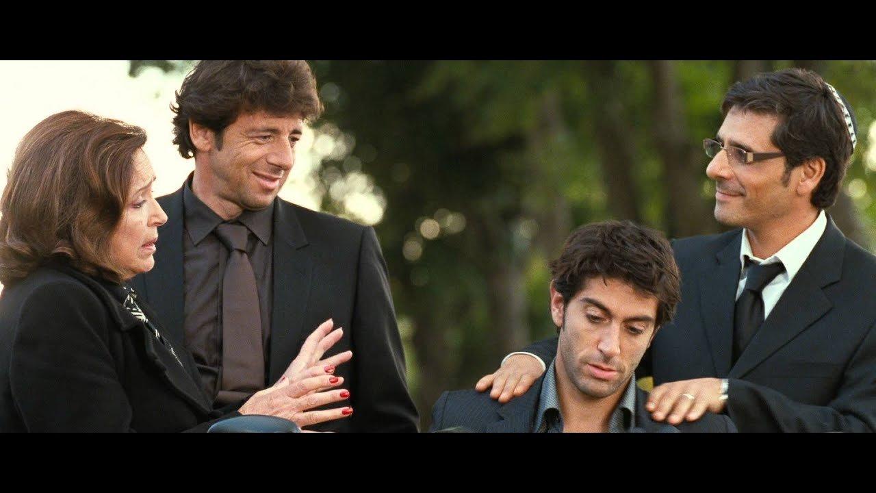 Comme les 5 doigts de la main 2010 movie scene