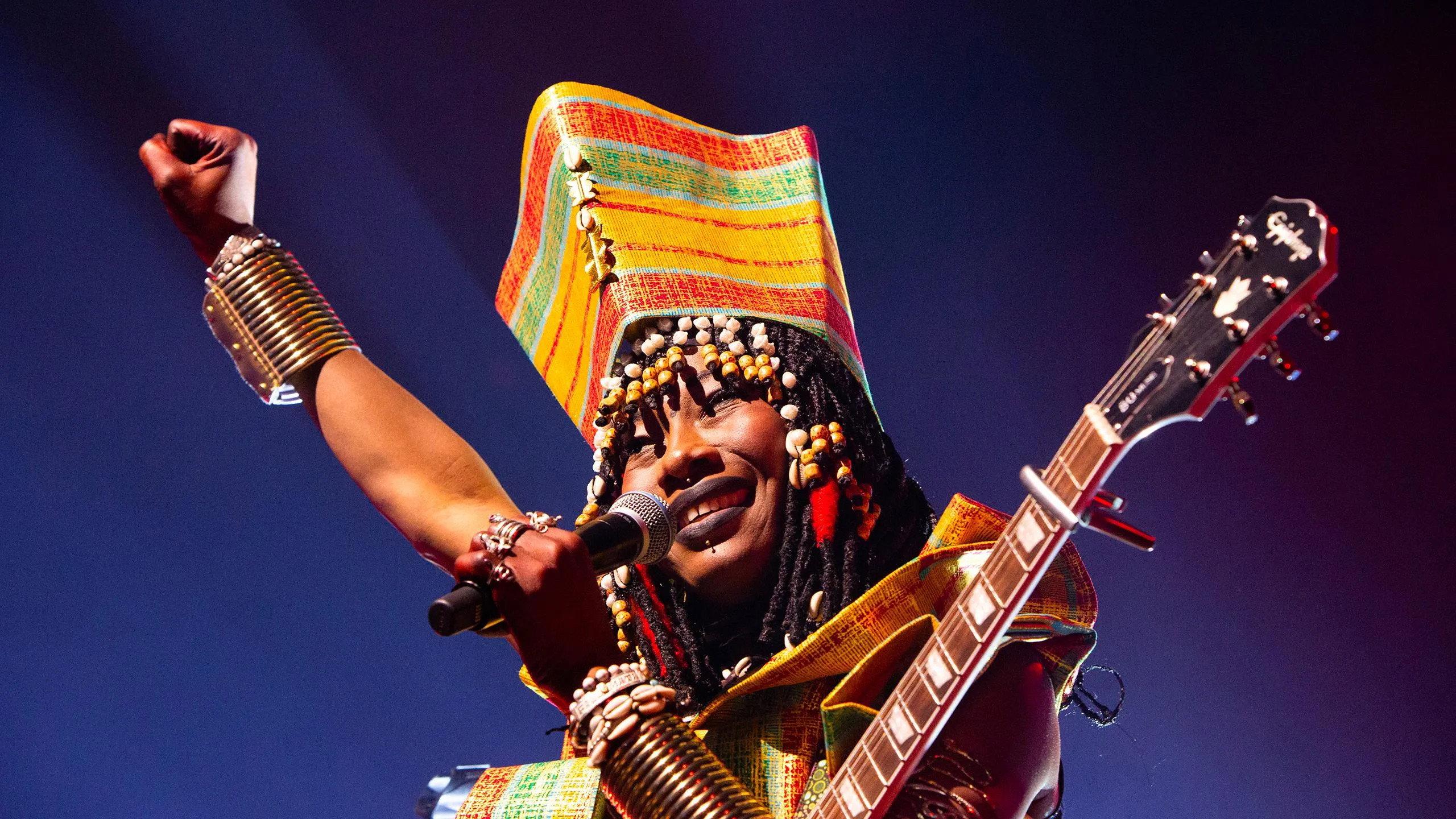 Fatoumata Diawara à l'Olympia 2025 movie scene