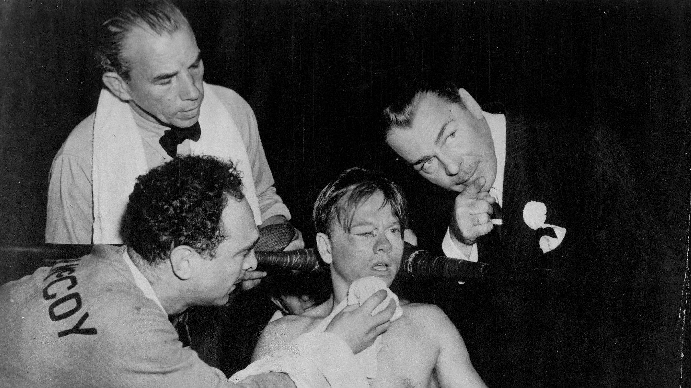 Killer McCoy 1947 movie scene